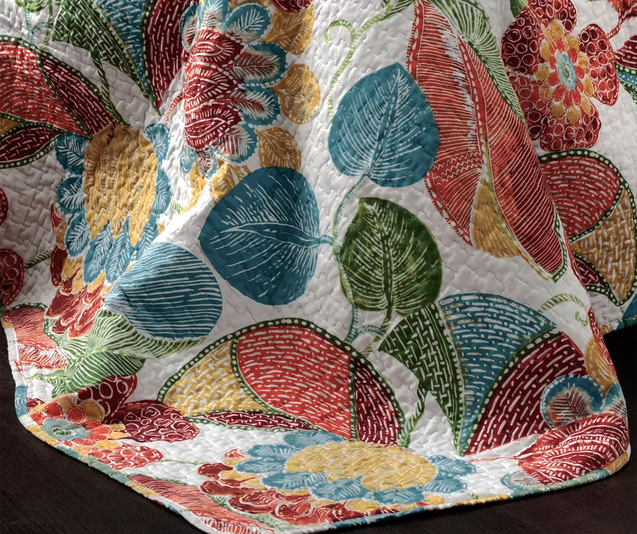 Layla Orange & Teal Floral Full/Queen 3-Piece Quilt Set 6 Layla Orange & Teal Floral Full/Queen 3-Piece Quilt Set - Image 4