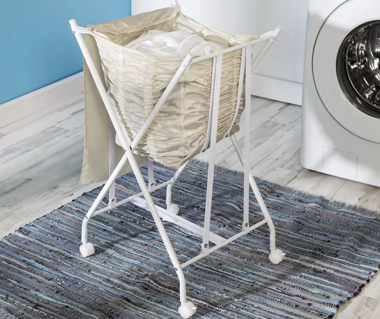 White & Beige Bounce-Back Laundry Hamper 10 White & Beige Bounce-Back Laundry Hamper - Image 8
