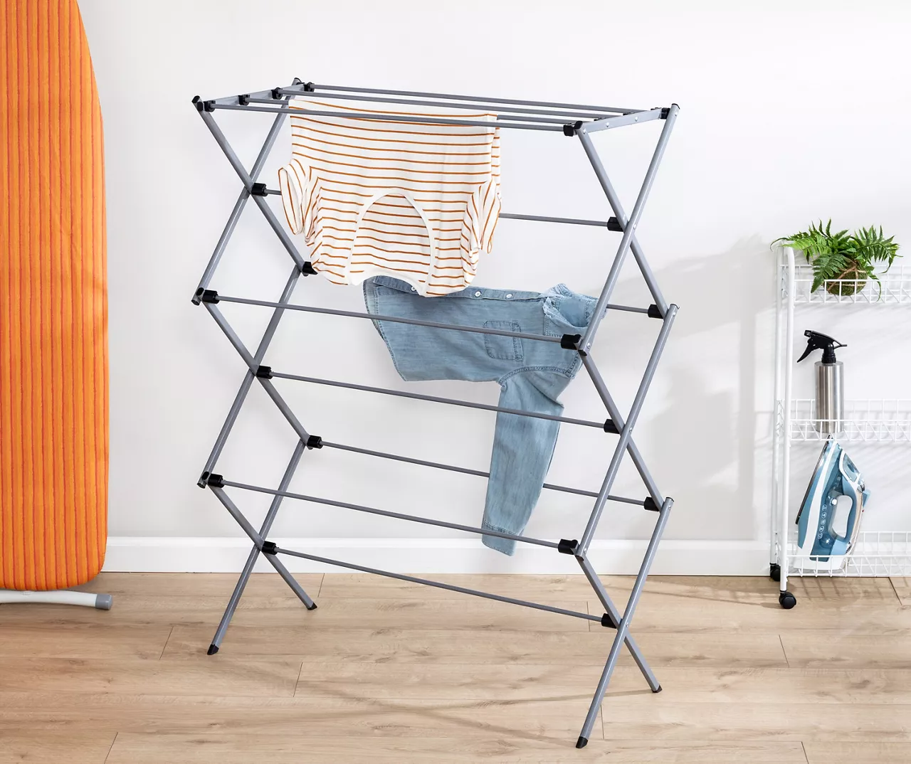 Gray Oversize Collapsible Drying Rack 5 Gray Oversize Collapsible Drying Rack - Image 3